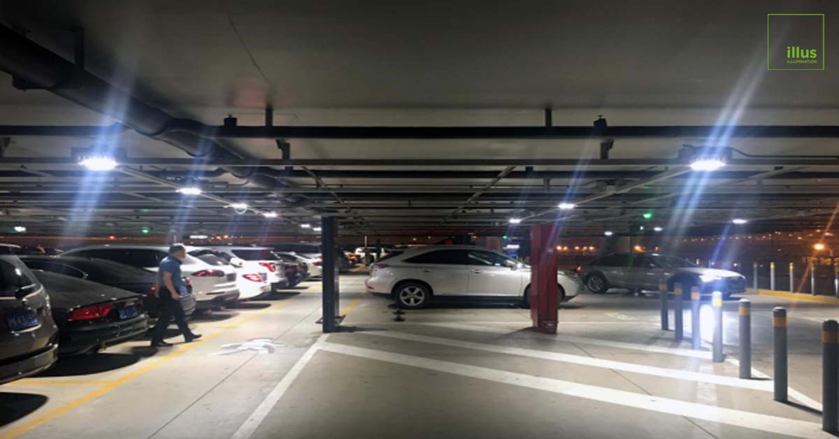 The-airport-parking-lot-uses-illus-lighting-products